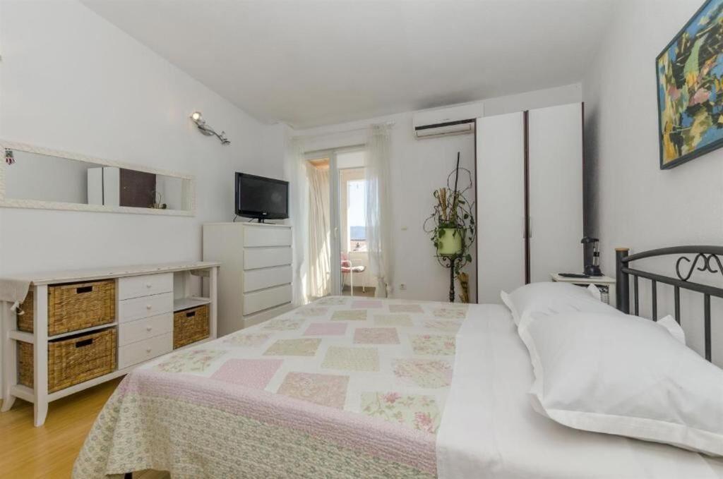 Apartments Zanet Sumpetar Luaran gambar